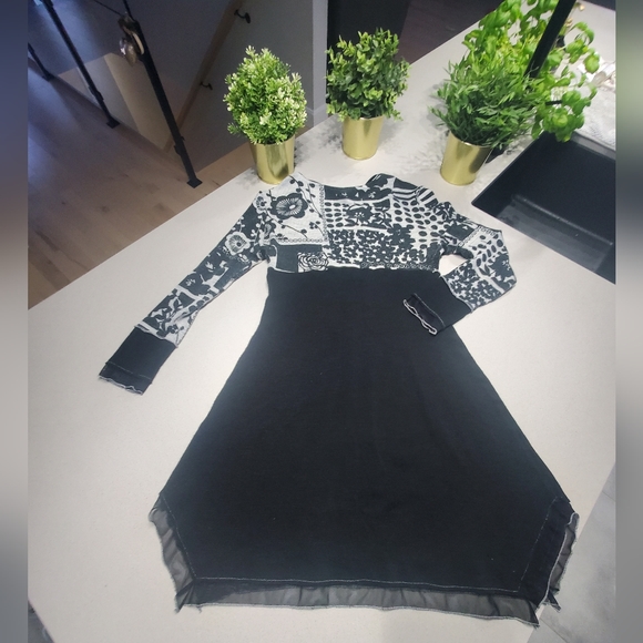 NONAKI Très belle robe en tricot de longueur midi - Picture 5 of 6